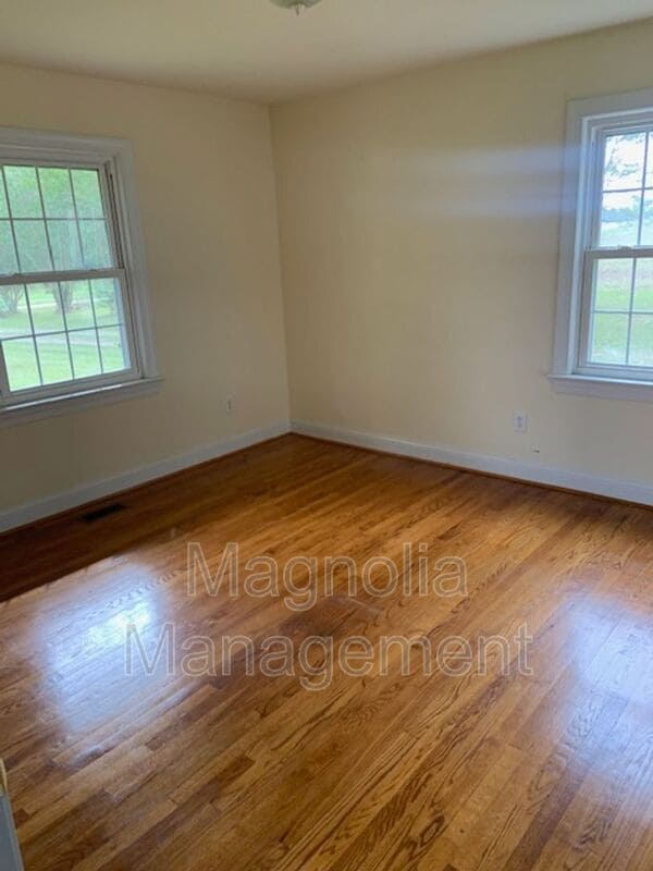Building Photo - 4457 US-401
