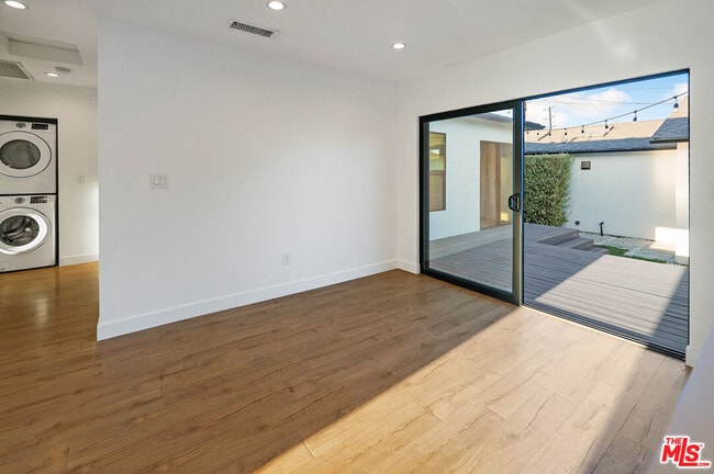 Building Photo - 2930 Spaulding Ave