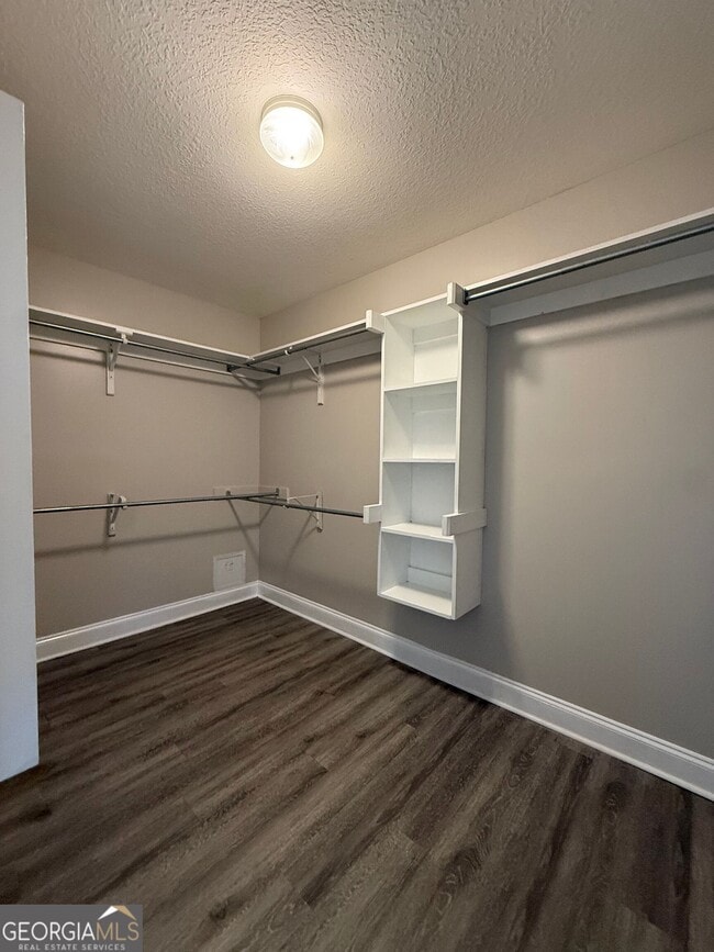 Building Photo - 1003 Moss Creek Cir