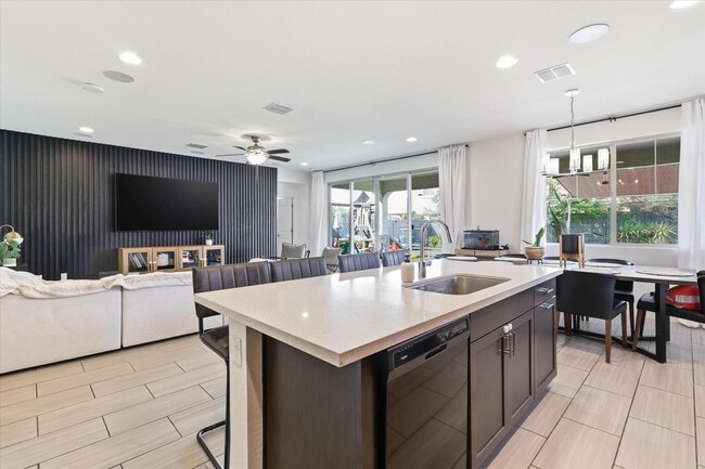 Building Photo - 23022 E Estrella Rd