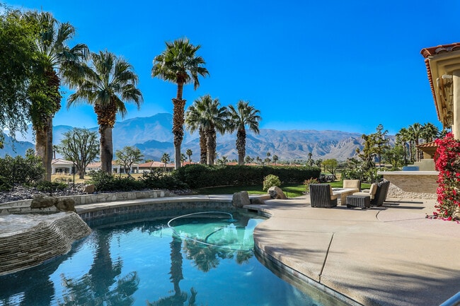 Building Photo - 80335 Merion