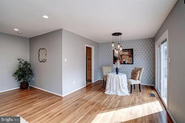 Building Photo - 1700 Pebble Beach Dr