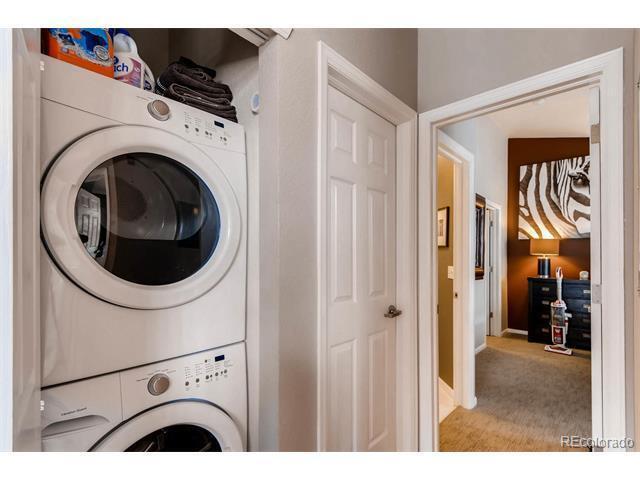 Building Photo - 3870 S Dayton St