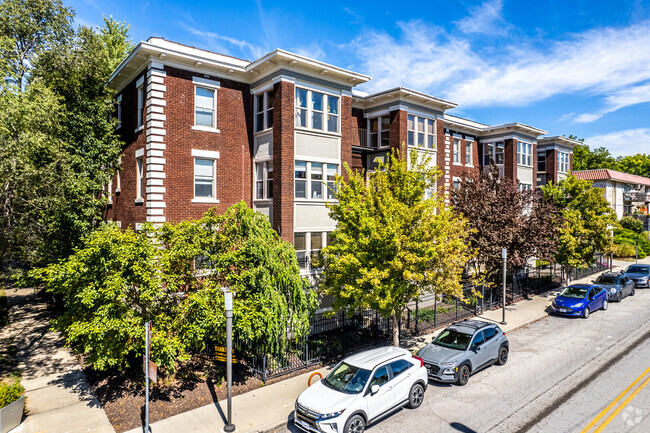 Primary Photo - Berkeley Apartments