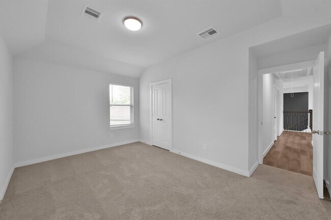 Building Photo - 109 Morning Nook Ct
