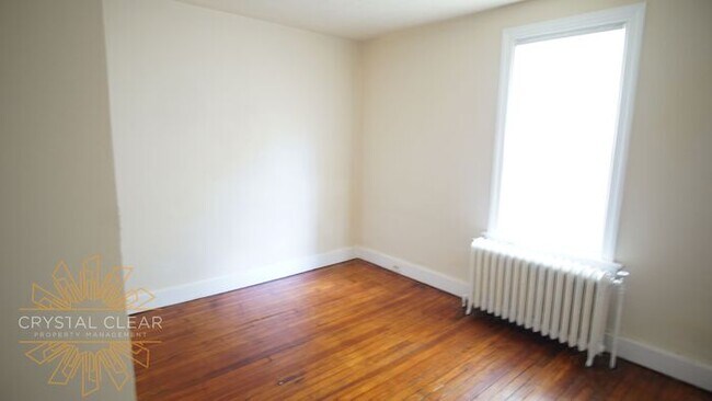 Building Photo - 416 McCabe Ave