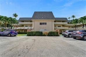 Building Photo - 4100 N 58th Ave