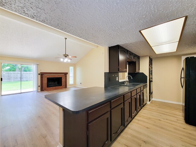 Building Photo - 2118 Steamboat Run