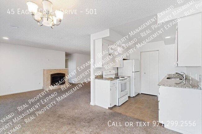 Building Photo - 45 Eagle Crest Dr