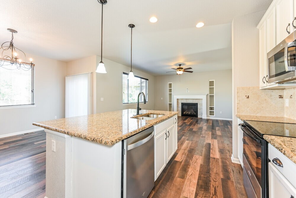 Building Photo - 2226 Summerhill Dr