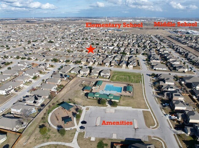 Building Photo - 8052 Massa Dr