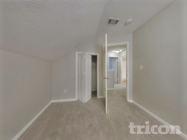 Building Photo - 3126 Kelling St