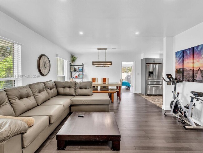 Building Photo - 1459 Rodman St