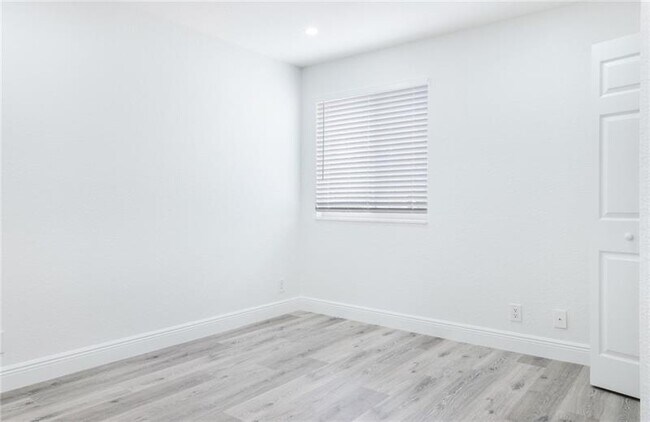 Building Photo - 2134 Pasa Verde Ln