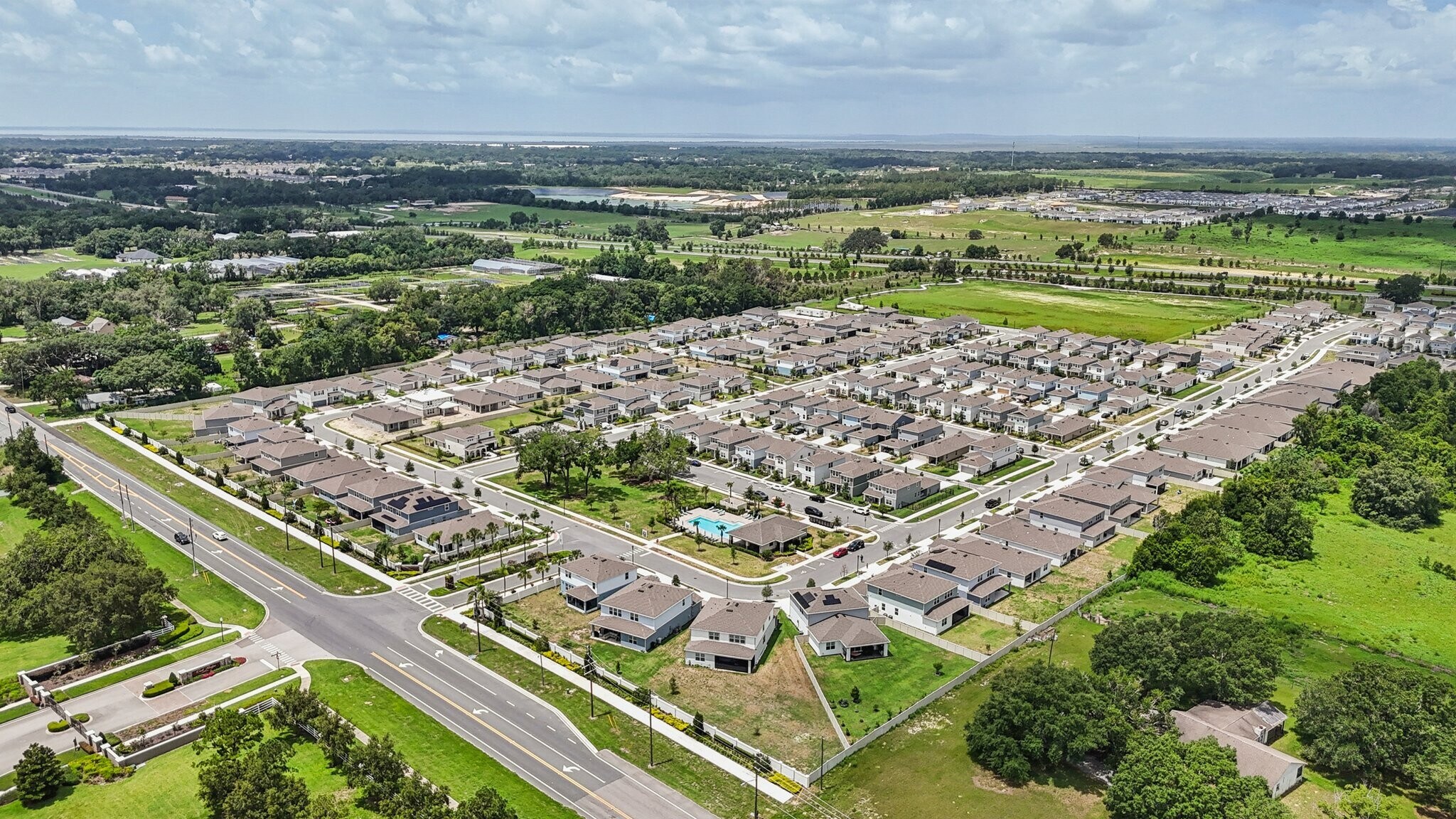 Building Photo - 4103 Meandering Bay Dr