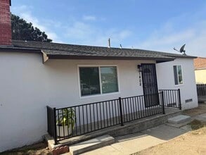 Building Photo - 1408 Fig Ct