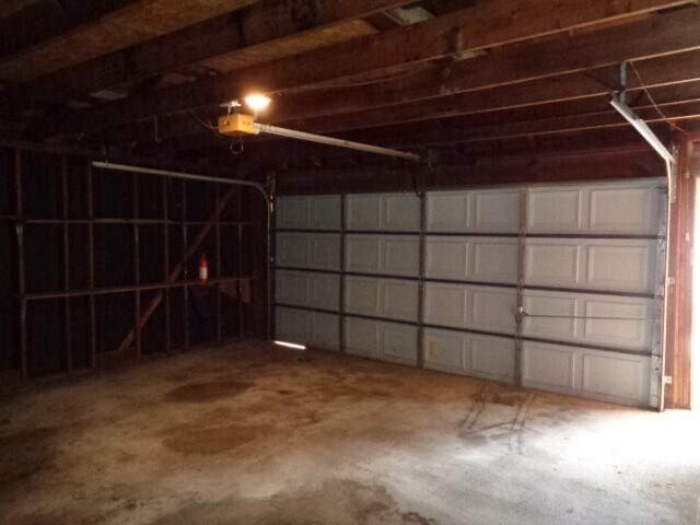 Building Photo - 12607 Big Stone Dr