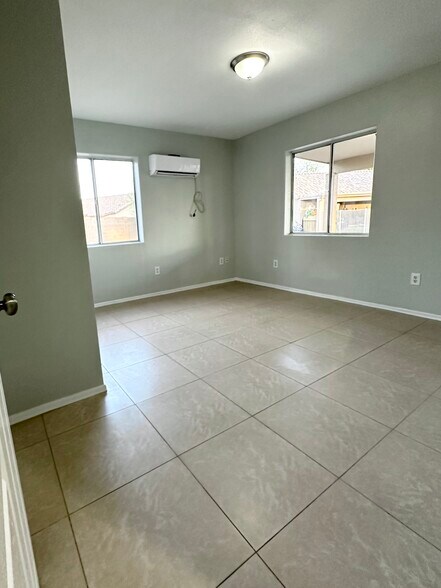 Building Photo - 9468 W Purdue Ave