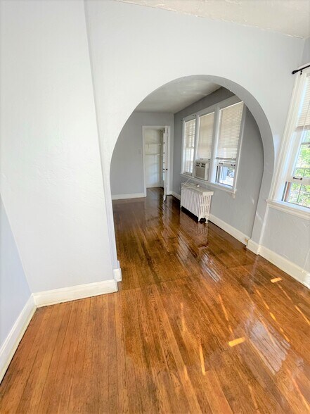 Building Photo - 6532 Wilkins Ave