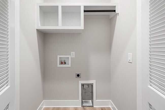 Building Photo - New Construction: 3 bed/2 bath Home in the Brentwood/Nippers Corner neighborhood, One Car Garage