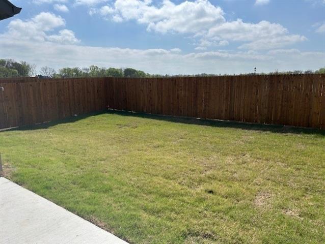 Building Photo - 311 Green Gables Dr