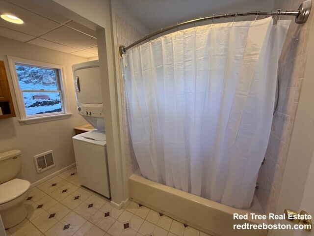 Building Photo - 60 Haines St