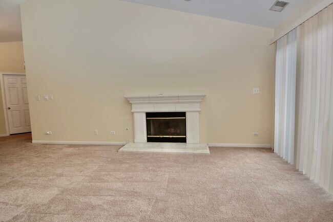 Building Photo - 3073 Kentshire Cir