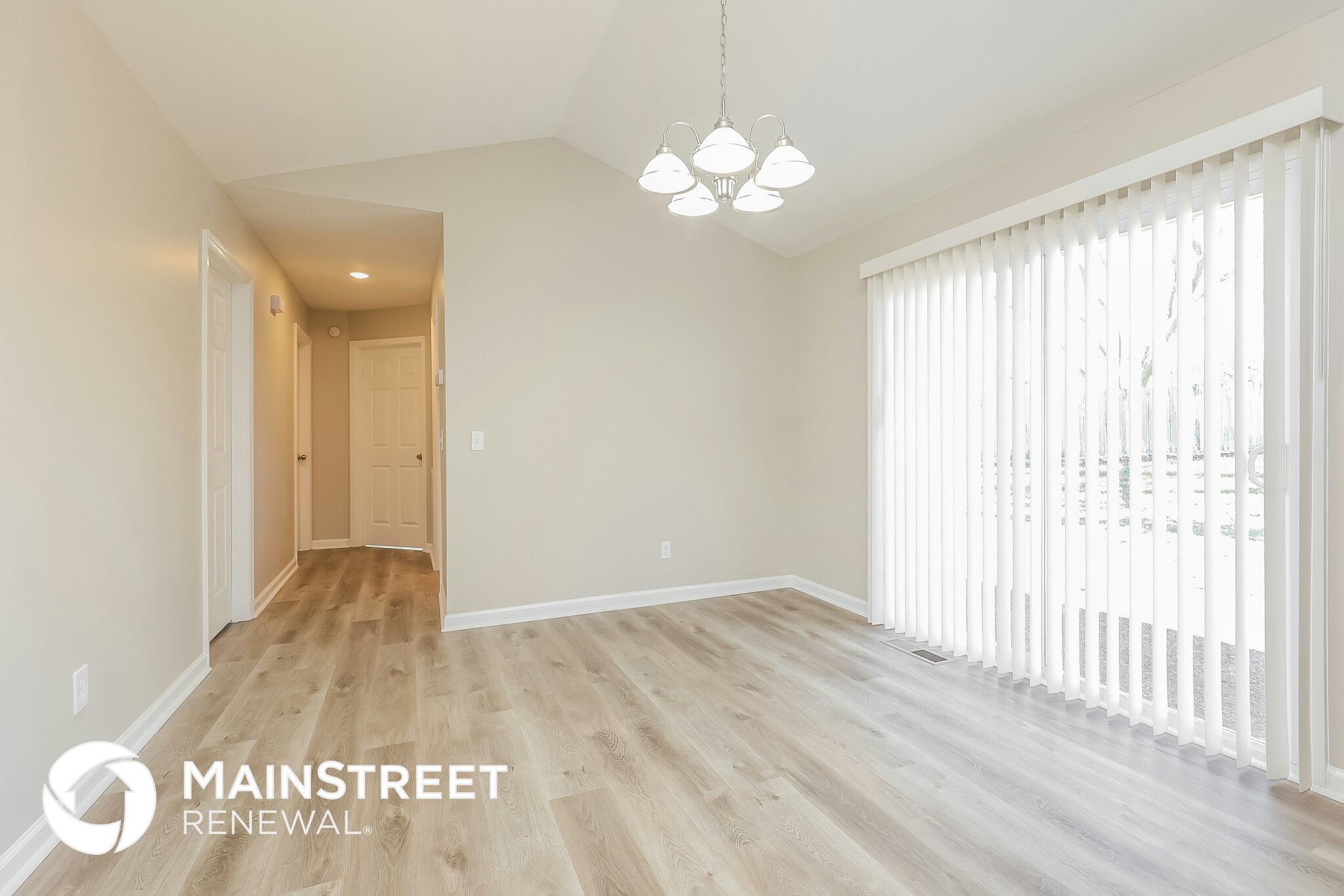 Building Photo - 4872 Shasta Dr