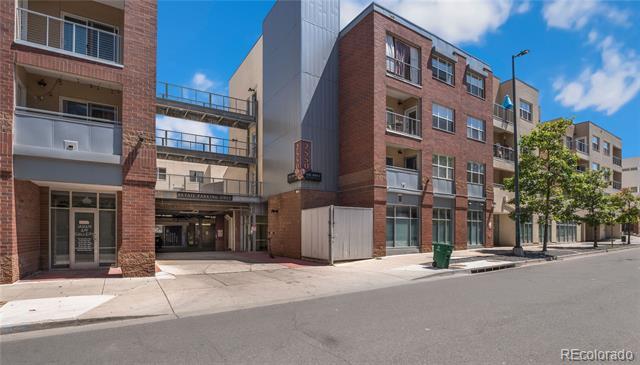 Primary Photo - 2550 N Washington St