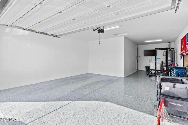 Building Photo - 40990 W Agave Rd