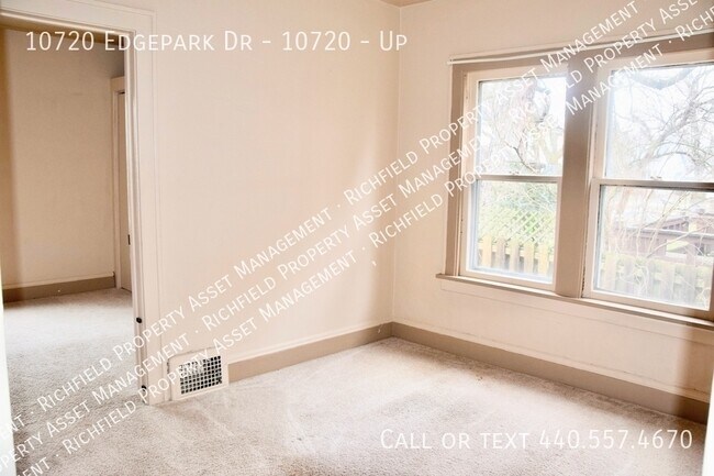 Building Photo - 10720 Edgepark Dr