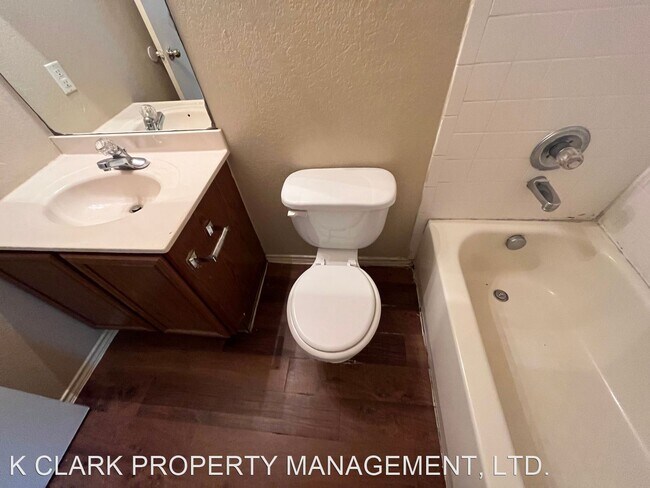 Building Photo - 4 br, 2 bath House - 8107 HEIGHTS VALLEY