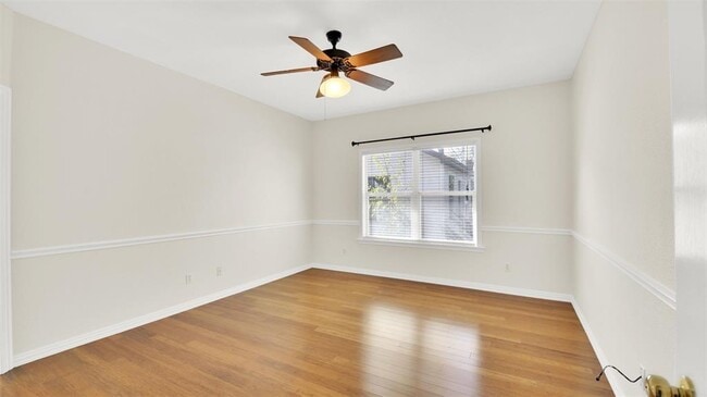 Building Photo - 1613 Country Squire Dr