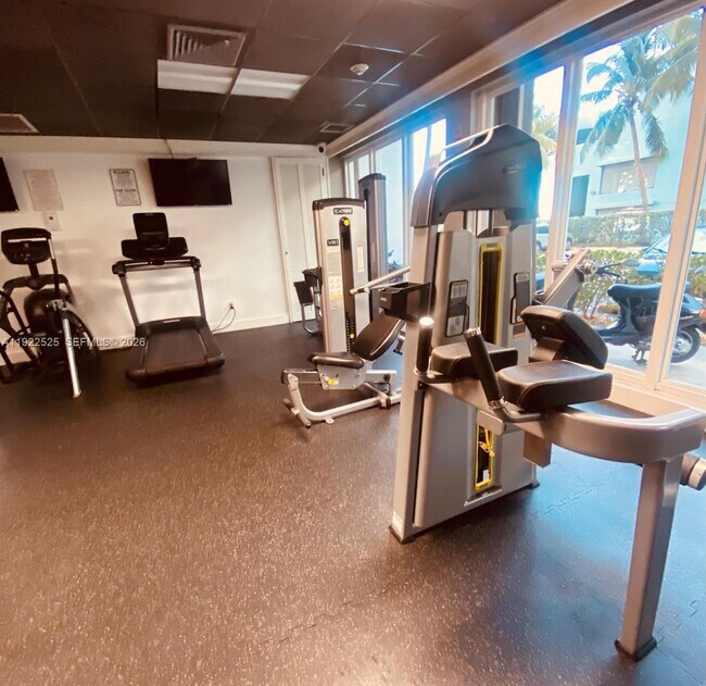 Building Photo - 1865 79th Street Causeway