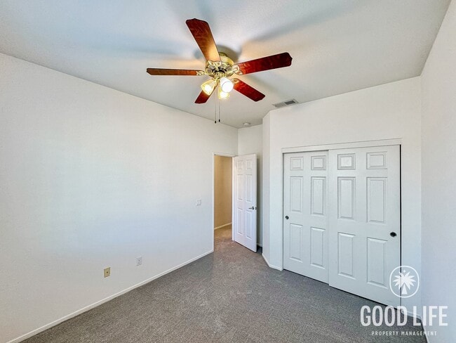 Building Photo - Stunning 5B/3.5BA House in Scripps Ranch!