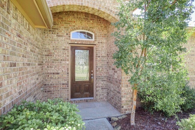 Building Photo - 26519 Grey Sparrow Dr