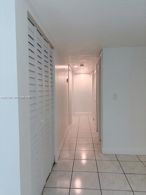 Building Photo - 3100 Riverside Dr