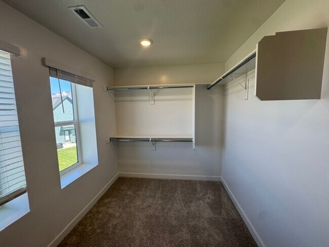 Building Photo - 2808 W 2720 N