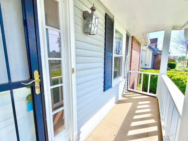 Building Photo - 3411 Polly Dr