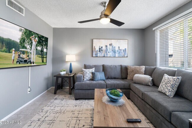 Building Photo - 6921 E Osborn Rd