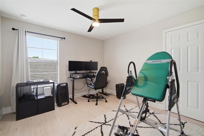 Building Photo - 6396 Roadstead Ct