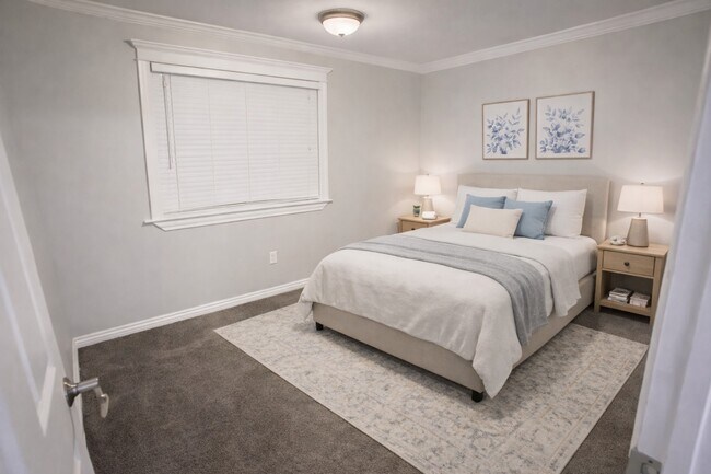 Building Photo - 720 E 1500 S