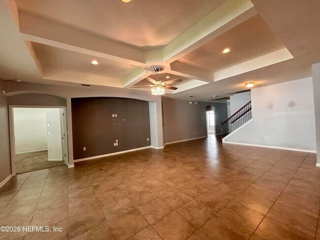 Building Photo - 15730 Spotted Saddle Cir