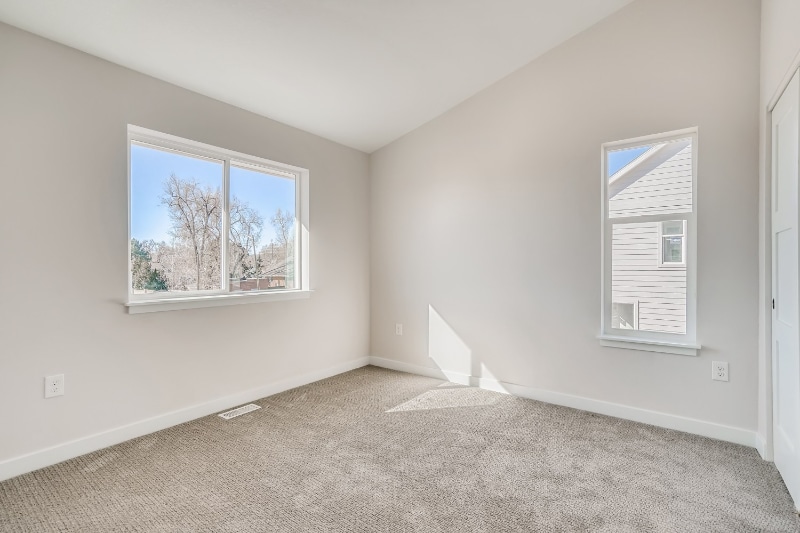 Building Photo - 708 Martin St