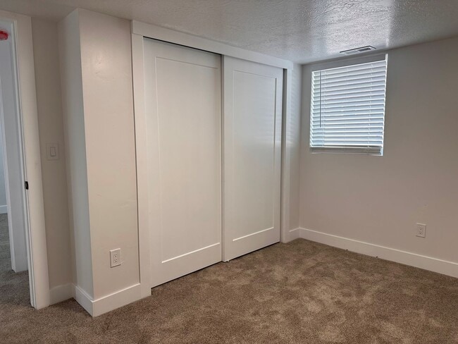 Building Photo - Completely Remodeled 3 Bedroom Home