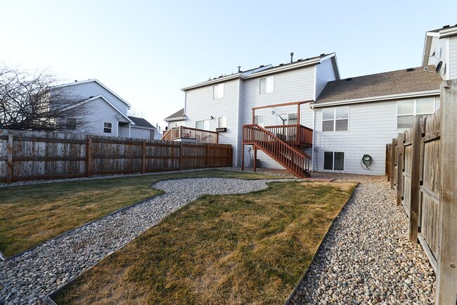 Building Photo - Beautifully Renovated Town home in Eaton.