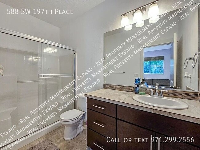 Building Photo - 588 SW 197th Pl