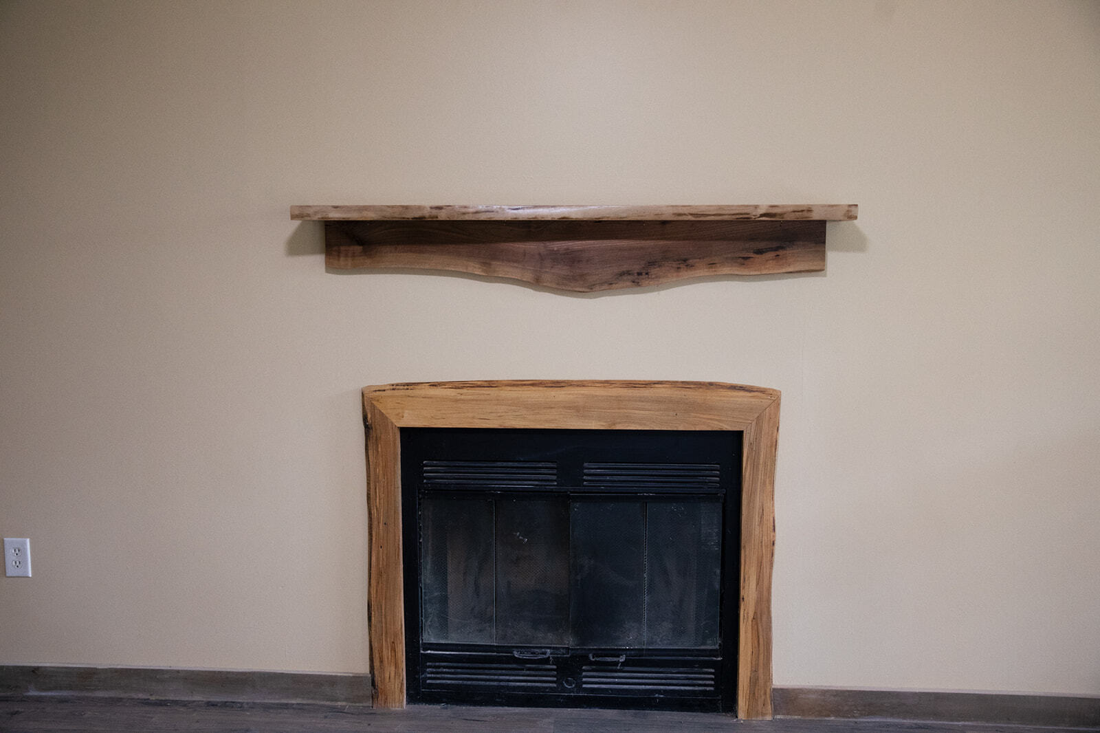 Hand made custom wood working. Full working fireplace - 16 Townview Dr