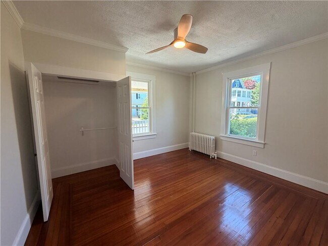 Building Photo - 7 caswell St