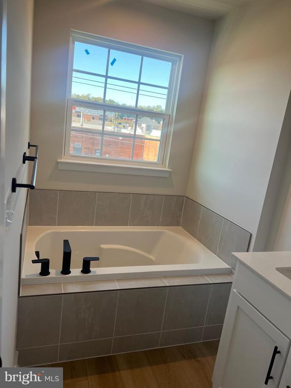 Building Photo - 8234 Willowbend Turn